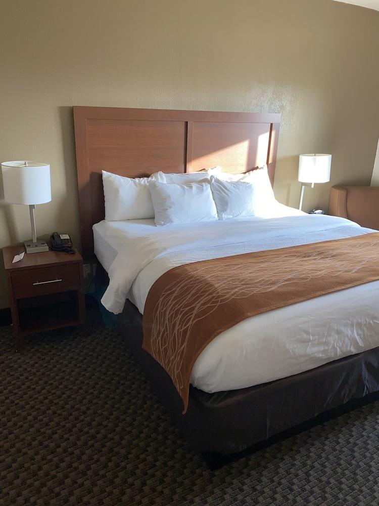 Comfort Inn Hobart-Merrillville I-65 Buitenkant foto