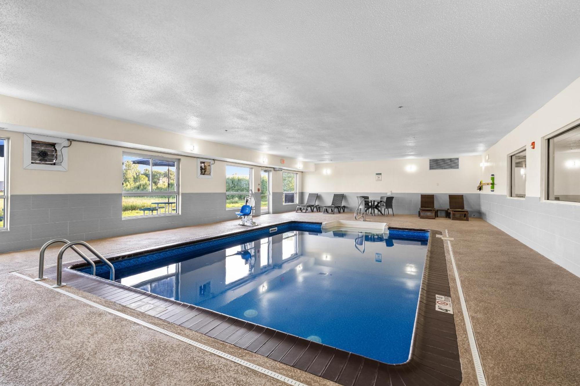 Comfort Inn Hobart-Merrillville I-65 Buitenkant foto